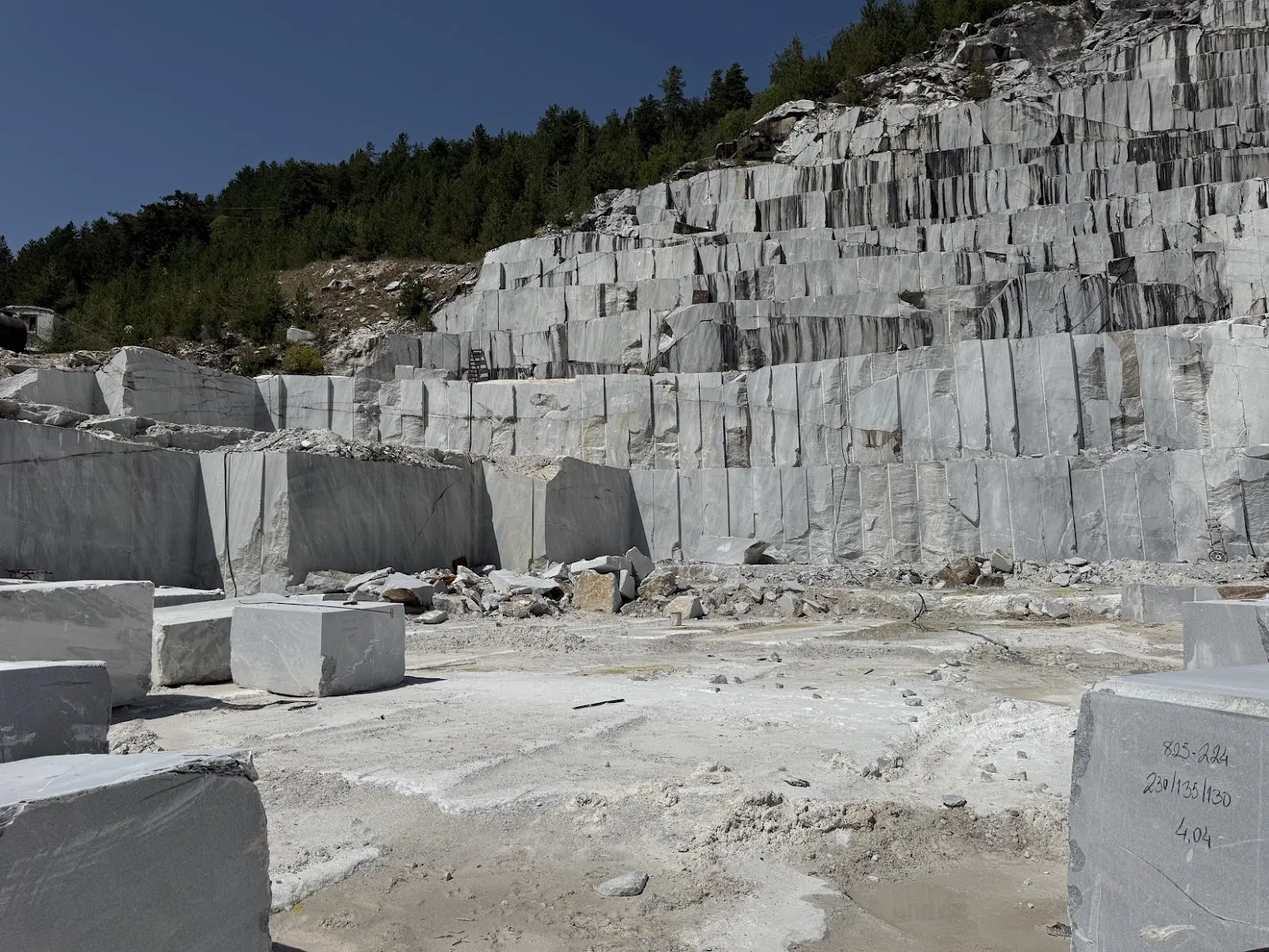 White exterior stone sourcing and mockups